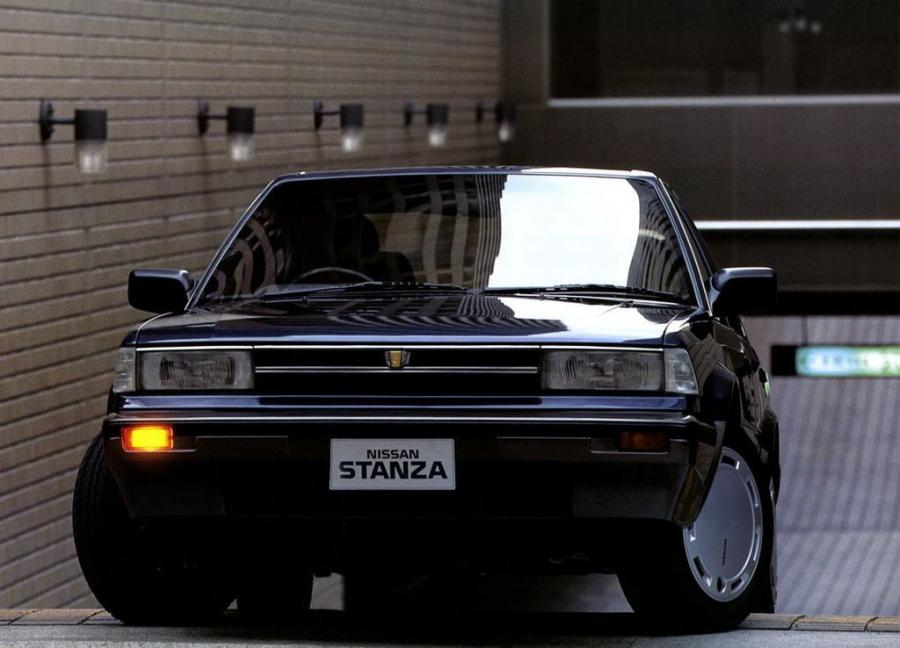  Nissan Stanza 1988 года  (фото 2 из 2)